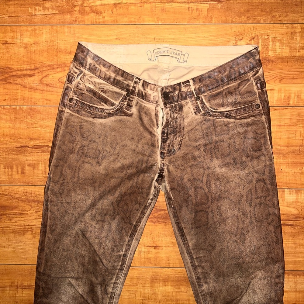 Robin’s jean